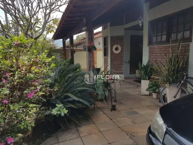 Casa com 3 Quartos à venda, 297m² no Piratininga, Niterói