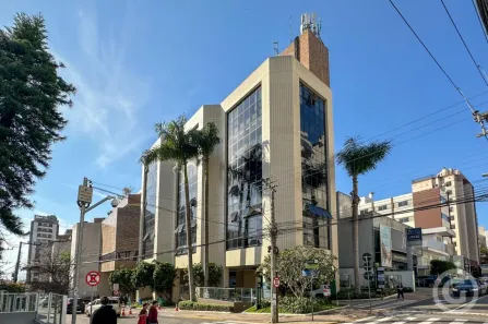 Sala Comercial para alugar, 350m² no Centro, Florianópolis