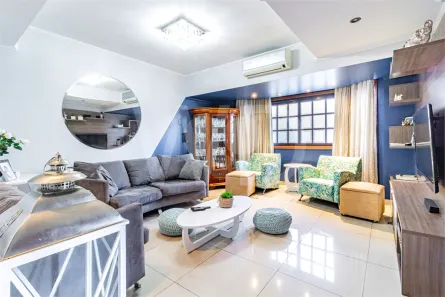Casa com 3 Quartos à venda, 130m² no Jardim Itu, Porto Alegre