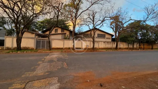 Galpão/Depósito/Armazém à venda, 584m² no Vila Oeste, Campo Grande