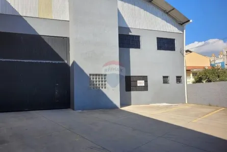 Galpão/Depósito/Armazém para alugar, 525m² no Centro, Bom Jesus dos Perdões