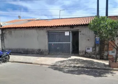 Casa com 1 Quarto à venda, 250m² no , Elias Fausto