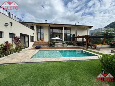 Fazenda/Sítio com 4 Quartos à venda, 2520m² no , Bofete