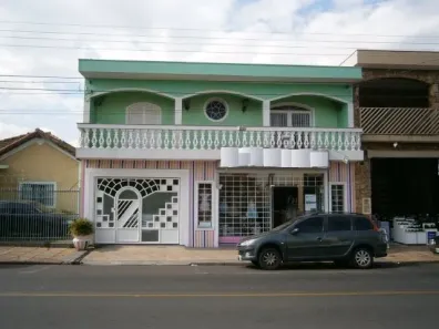 Imóvel Comercial com 4 Quartos à venda, 327m² no Vila Prado, São Carlos