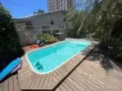Casa com 3 Quartos à venda, 248m² no Nossa Senhora do Rosário, São José