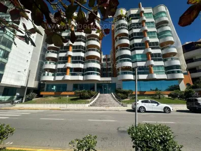 Apartamento com 3 Quartos à venda, 173m² no Centro, Itapema