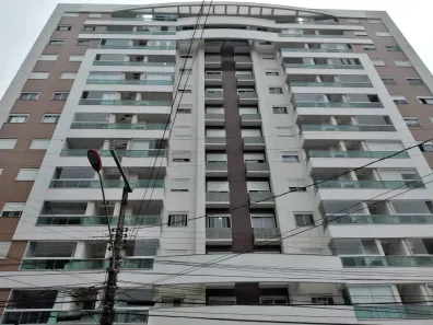 Apartamento com 2 Quartos à venda, 72m² no Barreiros, São José