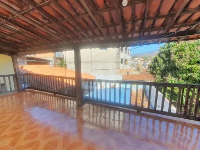 Casa com 6 Quartos à venda, 172m² no Esplanada, Belo Horizonte