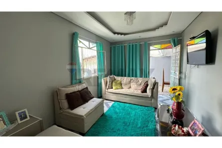 Casa com 5 Quartos à venda, 283m² no Gilberto Mestrinho, Manaus