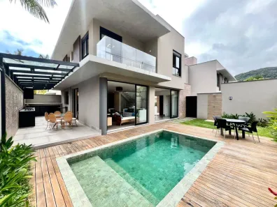 Casa de Condomínio com 4 Quartos à venda, 220m² no Bairro de Juquehy, São Sebastião