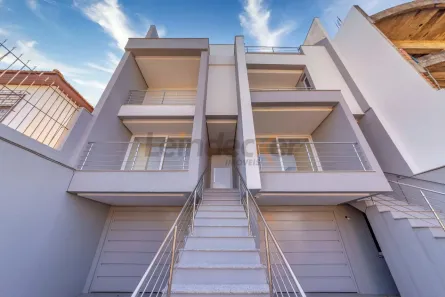 Casa com 3 Quartos à venda, 204m² no Jardim Itu, Porto Alegre