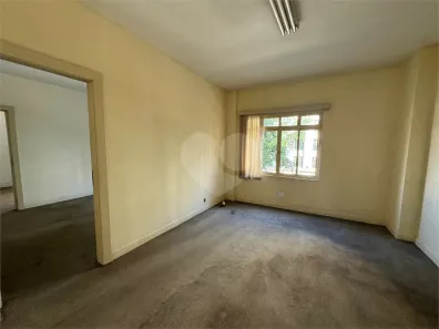 Sala Comercial para alugar, 76m² no Liberdade, São Paulo
