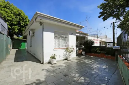 Casa com 3 Quartos à venda, 200m² no Cristal, Porto Alegre