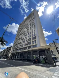Sala Comercial com 3 Quartos à venda, 255m² no Floresta, Porto Alegre
