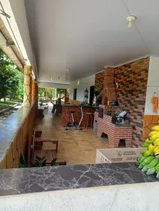 Fazenda/Sítio com 3 Quartos à venda, 160m² no Centro, Anápolis