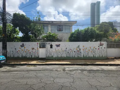 Imóvel Comercial com 6 Quartos para alugar, 503m² no Encruzilhada, Recife
