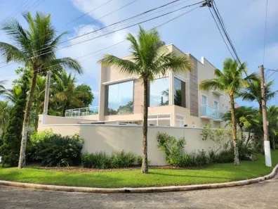 Casa de Condomínio com 5 Quartos para venda ou aluguel, 1050m² no Jardim Acapulco, Guarujá