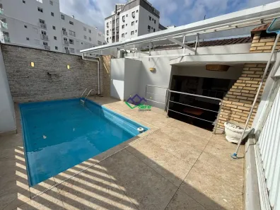 Casa com 3 Quartos à venda, 307m² no Marapé, Santos