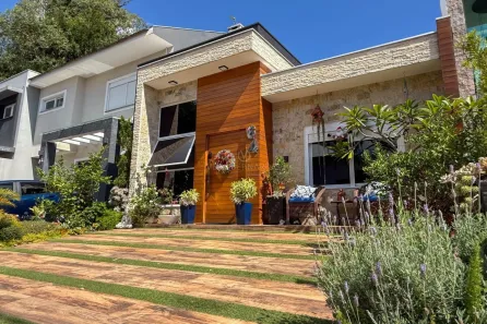 Casa de Condomínio com 3 Quartos à venda, 98m² no Hípica, Porto Alegre