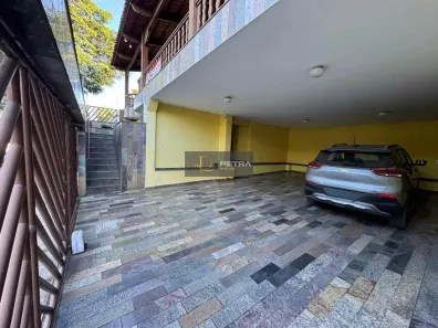 Casa com 4 Quartos à venda, 360m² no Central Parque, Contagem