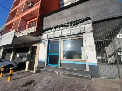 Ponto Comercial para alugar, 371m² no Azenha, Porto Alegre