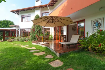 Casa com 5 Quartos à venda, 578m² no Chácara Monte Alegre, São Paulo