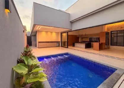 Casa de Condomínio com 4 Quartos à venda, 210m² no Jardim Botânico, Uberlândia