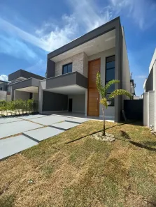 Casa de Condomínio com 4 Quartos para alugar, 226m² no Condomínio Belvedere II, Cuiabá