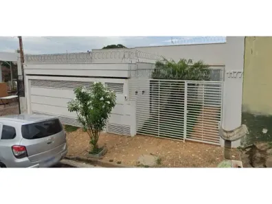 Casa com 1 Quarto à venda, 249m² no Alto Cafezal, Marília