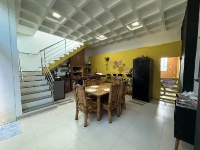 Casa com 3 Quartos à venda, 200m² no Castanheira, Belém