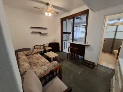 Apartamento com 2 Quartos para alugar, 42m² no Gonzaga, Santos