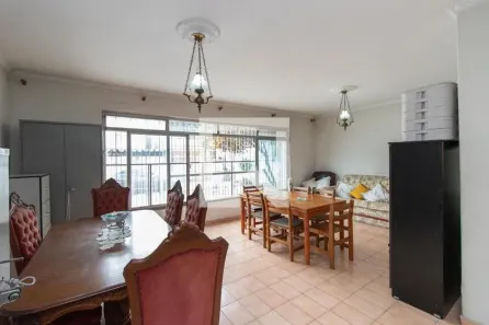 Casa com 10 Quartos à venda, 400m² no Vila Nilo, São Paulo
