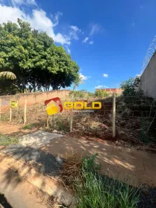 Lote/Terreno à venda, 490m² no Jardim Inconfidência, Uberlândia