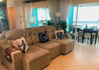 Apartamento com 3 Quartos para alugar, 96m² no Centro, Balneário Camboriú