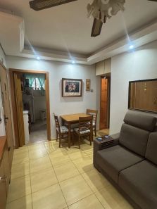 Apartamento com 2 Quartos à venda, 46m² no Menino Deus, Porto Alegre