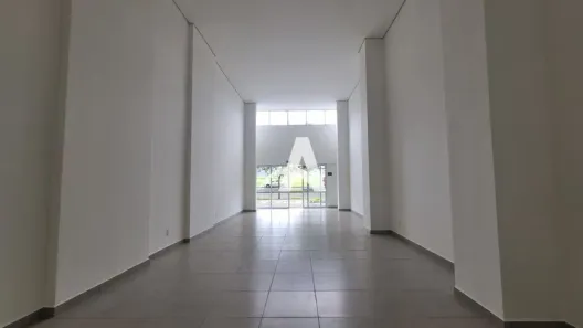 Ponto Comercial para alugar, 80m² no Granja Marileusa, Uberlândia