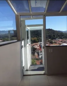 Casa com 4 Quartos à venda, 125m² no Centro, São Bento do Sapucaí