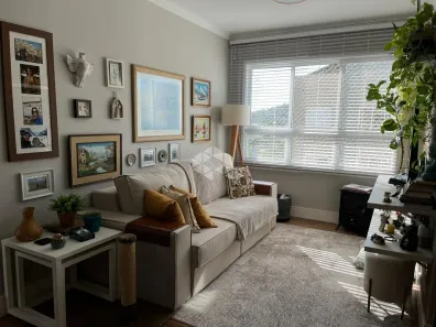 Apartamento com 2 Quartos à venda, 55m² no Jardim Carvalho, Porto Alegre