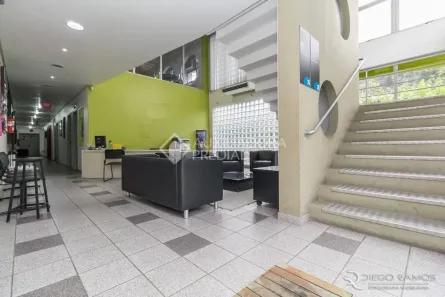 Prédio Comercial à venda, 714m² no Tristeza, Porto Alegre