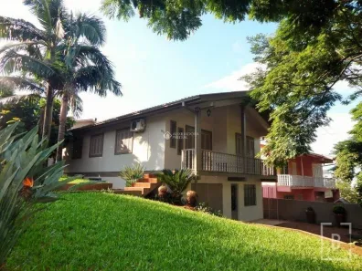Casa com 3 Quartos à venda, 260m² no Florestal, Lajeado
