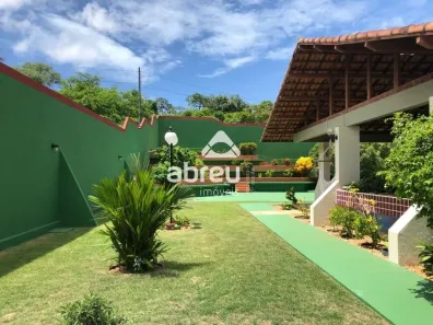 Casa com 4 Quartos à venda, 466m² no Candelária, Natal