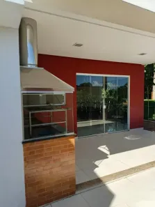 Casa de Condomínio com 3 Quartos para alugar, 289m² no Tarumã, Manaus