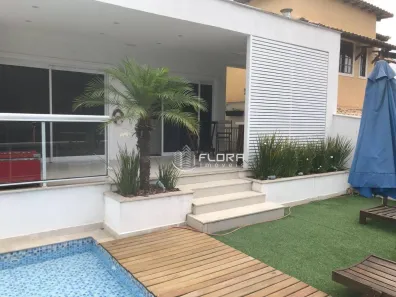 Casa de Condomínio com 3 Quartos à venda, 300m² no Várzea das Moças, Niterói