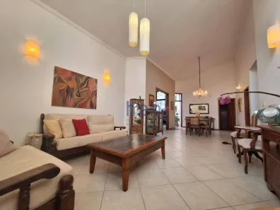 Casa com 4 Quartos à venda, 218m² no Jardim Santa Rosália, Sorocaba