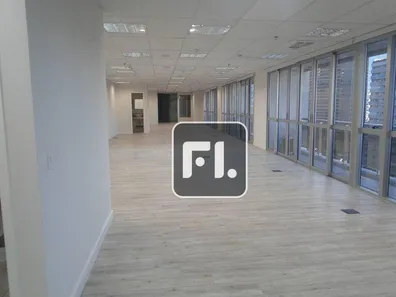 Sala Comercial para venda ou aluguel, 168m² no Vila São Francisco (Zona Sul), São Paulo