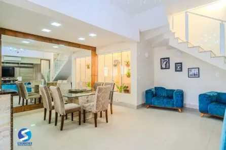 Casa com 5 Quartos à venda, 239m² no Santa Tereza, Porto Alegre
