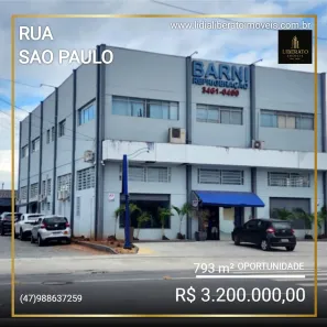 Galpão/Depósito/Armazém à venda, 730m² no Itaum, Joinville