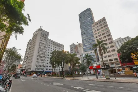 Sala Comercial para alugar, 54m² no Centro, Curitiba