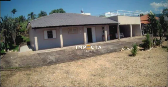 Fazenda/Sítio com 3 Quartos à venda, 170m² no Cantagalo, Pouso Alegre