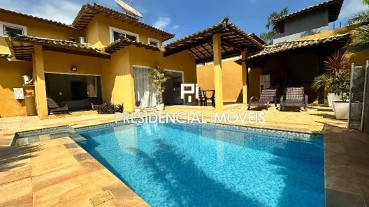 Casa de Condomínio com 4 Quartos à venda, 250m² no Village da Ferradura, Armação dos Búzios